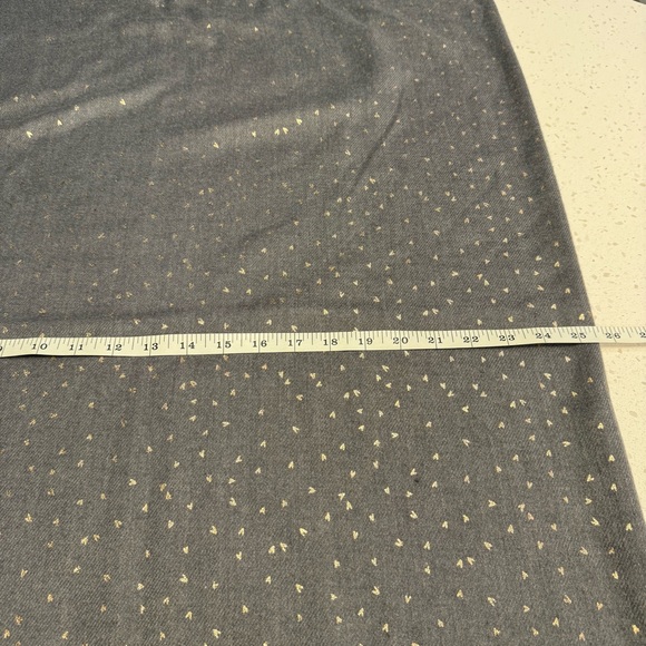 Oversized Gray Metallic Gold Heart Blanket Scarf Wrap Onesize - Picture 4 of 7